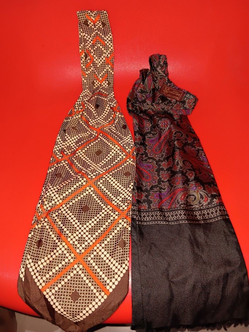 Ascot cravat tie bundle (Category: Ties) located in Quezon City. Submitted by threetwotwo2ndaccount (Listing ID 1470595888, Image 1). Description: vintage ASCOT cravat bundle good condition bawal sa maselan bawal sa barat.