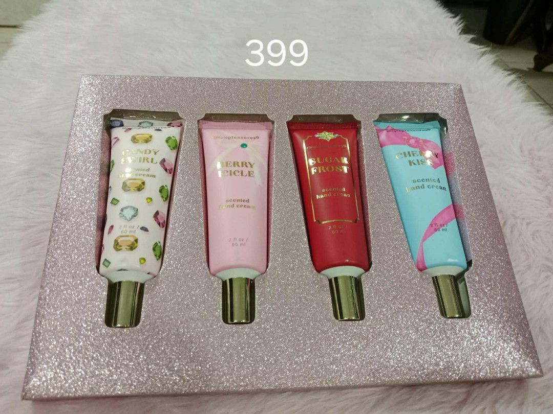 Assorted (Category: Body Care) located in Pasig City. Submitted by janalopez904 (Listing ID 1470708709, Image 1). Description: Assorted set : 399 each best gift.