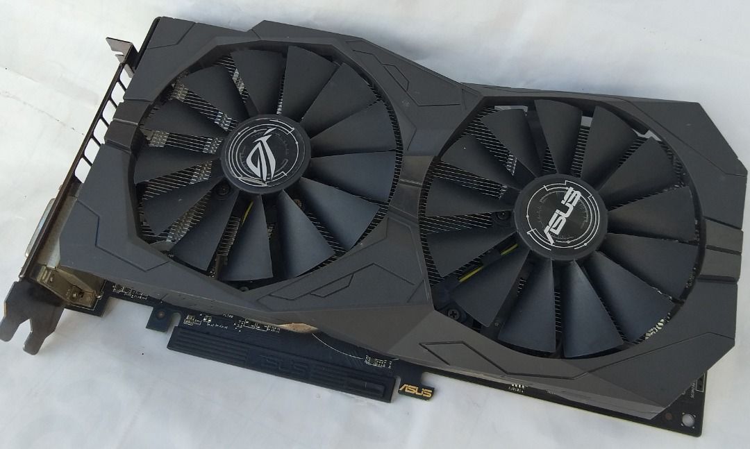 ASUS STRIX RX580 8GB (Category: Computer Parts) located in Caloocan City. Submitted by eselo.co (Listing ID 1470715510, Image 3). Description: - Asus Strix RX580 - DUAL fan design - 8PIN required - 8GB GDDR5 PICK-UP for testing.. Last price already posted. Good working condition Mint Condition.