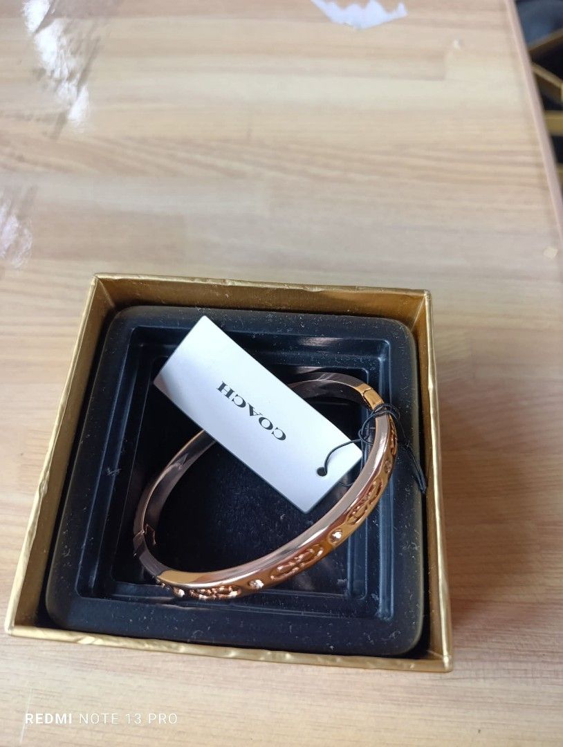 AUTH Coach bangle/ bracelet (Category: Bracelets) located in San Fernando. Submitted by kristhriftshop13 (Listing ID 1470622718, Image 2). Description: .