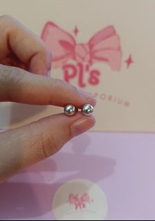 (Category: ) located in . Submitted by plsjewelryemporium (Listing ID 1470669498, Image 1). Description: .