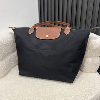 (Category: ) located in . Submitted by ipohluxury (Listing ID 1470686276, Image 1). Description: .
