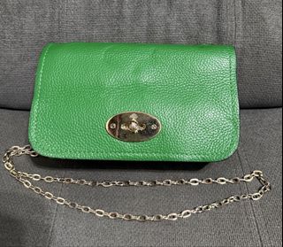 (Category: ) located in . Submitted by chic.bags (Listing ID 1470741150, Image 1). Description: .