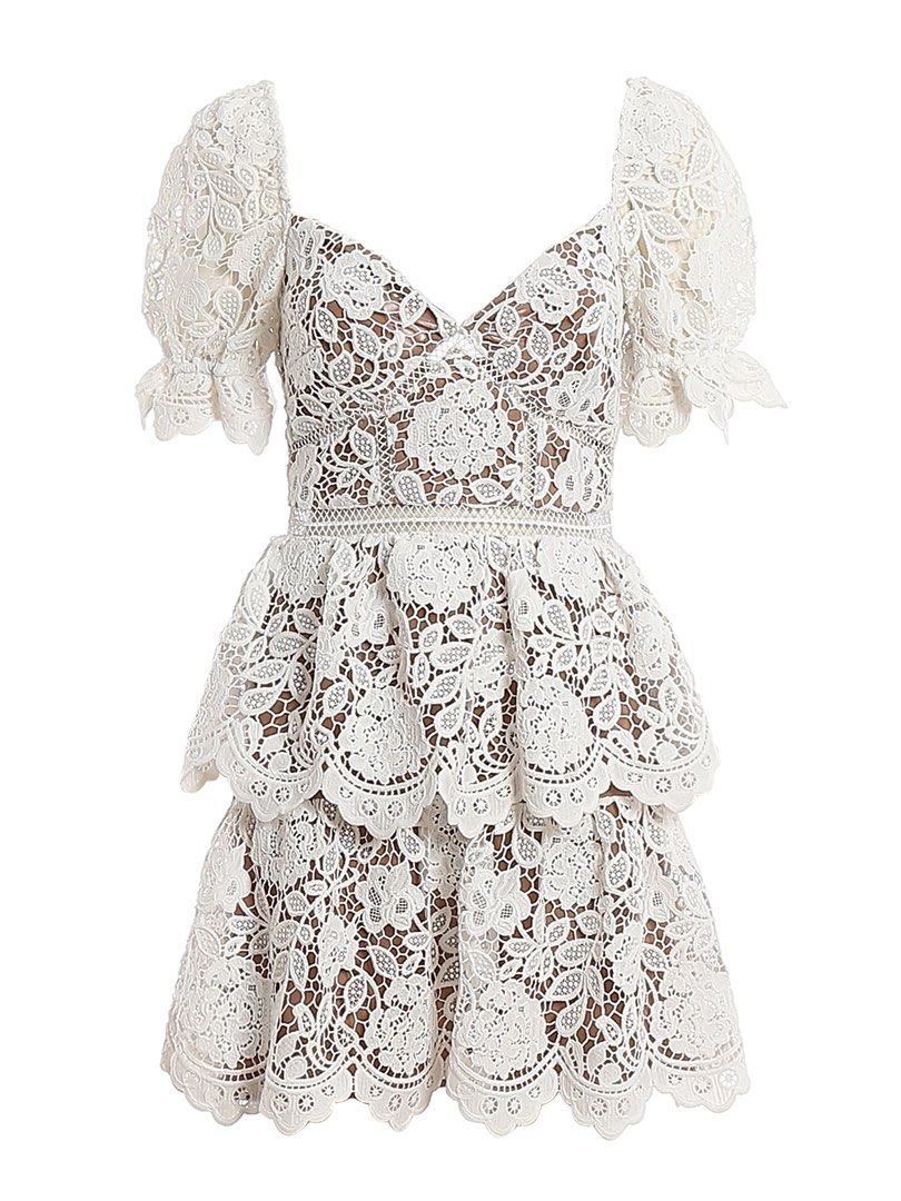 Authentic self portrait white flower lace mini dress (Category: Dresses) located in Quezon City. Submitted by swift_kenjie (Listing ID 1470565111, Image 2). Description: 🤍 AUTHENTIC SELF-PORTRAIT WHITE FLOWER LACE MINI DRESS 🤍 ✨ Brand: Self-Portrait 🇺🇸 Purchased in the USA ✨ Size: UK 10 / US 6 ✨ Best fit: Medium ✨ Elegant white floral lace overlay ✨ Nude lining with beautiful see-through waist detail A gorgeous designer piece for birthdays, p