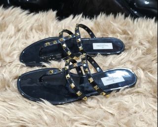 (Category: ) located in . Submitted by designerluxeshop (Listing ID 1470696552, Image 1). Description: .