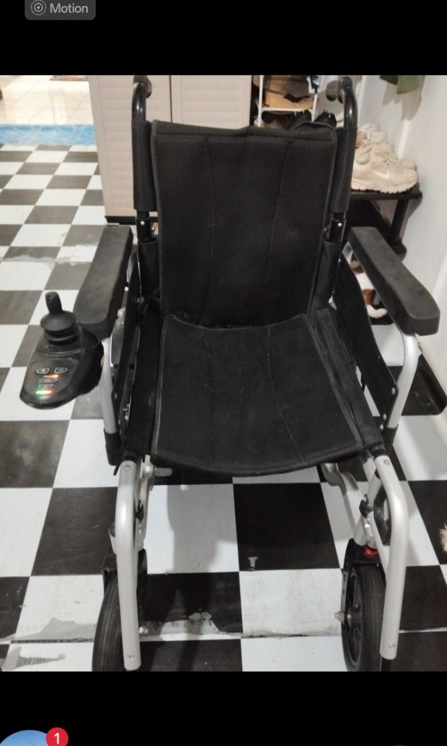 Automatic wheelchair (Category: Wheelchairs) located in Abucay. Submitted by zealtree.b8f60f (Listing ID 1470604313, Image 2). Description: .