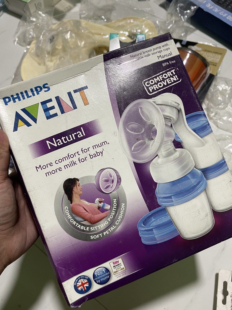 Avent Breastpump with Milk Storage (Category: Breastfeeding & Bottle Feeding) located in Manila. Submitted by sweetfourshop (Listing ID 1470728462, Image 1). Description: Avent Breastpump w Milk Storage Below SRP.