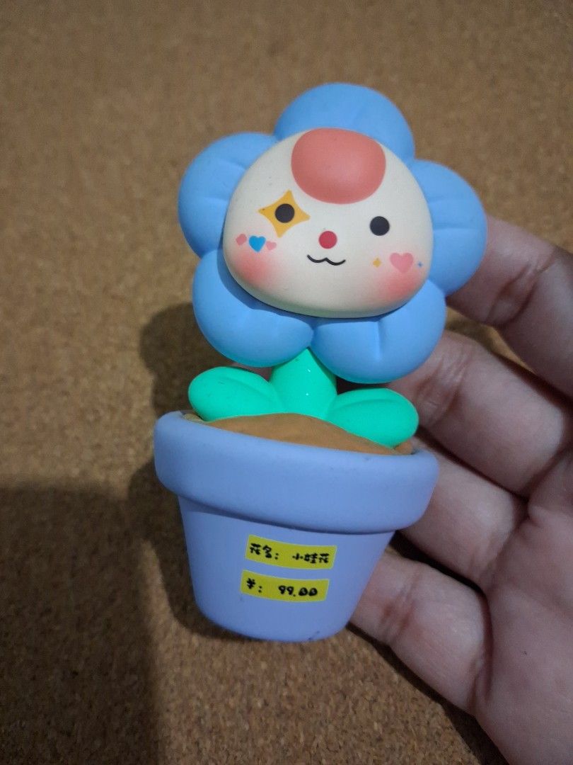 Baby 3 flower figure blue display (Category: Designer & Blind Box Toys) located in Candelaria. Submitted by naturecrystal (Listing ID 1470648829, Image 1). Description: Baby 3 flower figure blue display. JUST MESSAGE ME FOR MORE DETAILS. SHIPPING ONLY JNT COURIER.