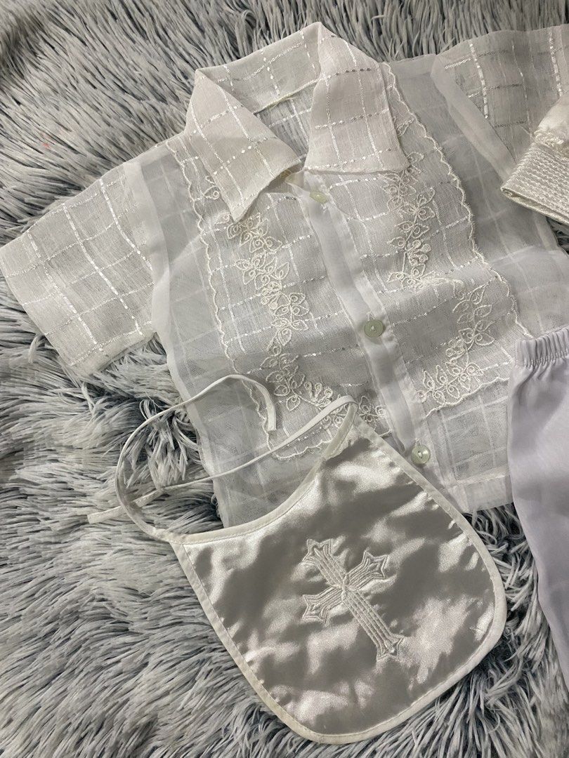 Baby Boy Baptismal Clothes (Category: Babies & Kids Fashion) located in Mandaluyong City. Submitted by aiztyle (Listing ID 1470607401, Image 2). Description: Baptismal Wear For your Baby Boy 3-6 months old Inclusions: -Comfy Barong style top -Garterized shorts -Bib -Hat Super SALE Php500.00 only.
