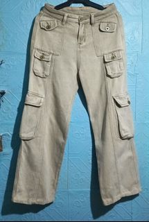 (Category: ) located in . Submitted by zoesmithshop (Listing ID 1470600281, Image 1). Description: .
