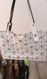 (Category: ) located in . Submitted by missannefashionboutique (Listing ID 1470594997, Image 1). Description: .