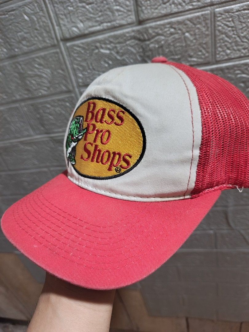 BASS PRO (Category: Caps & Hats) located in Calabanga. Submitted by just-thrift (Listing ID 1470700611, Image 3). Description: BASS PRO SHOP'S ‎GOOD CONDITIONS ‎COLOR RATE:9/10.