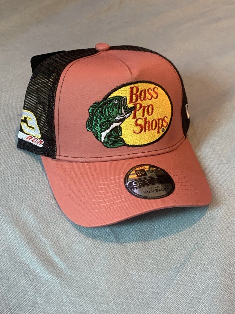 Bass Pro Shops Cap (Category: Caps & Hats) located in Manila. Submitted by vintaurafindsco. (Listing ID 1470623596, Image 1). Description: .