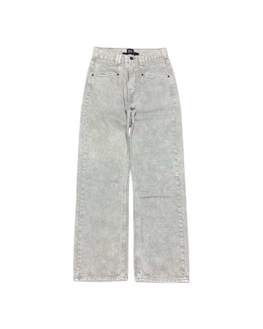 BDG Light Washed Denim Pants (Oat colorway) (Category: Jeans) located in Guiguinto. Submitted by bottomsup_lootfinds (Listing ID 1470585677, Image 2). Description: BDG Light Washed Denim Pants (Oat colorway) Size on tag: 28 waist 28-29 length 42 hem/leg hole 9 sign of usage.