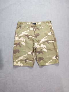 (Category: ) located in . Submitted by used_clothing2600 (Listing ID 1470613443, Image 1). Description: .