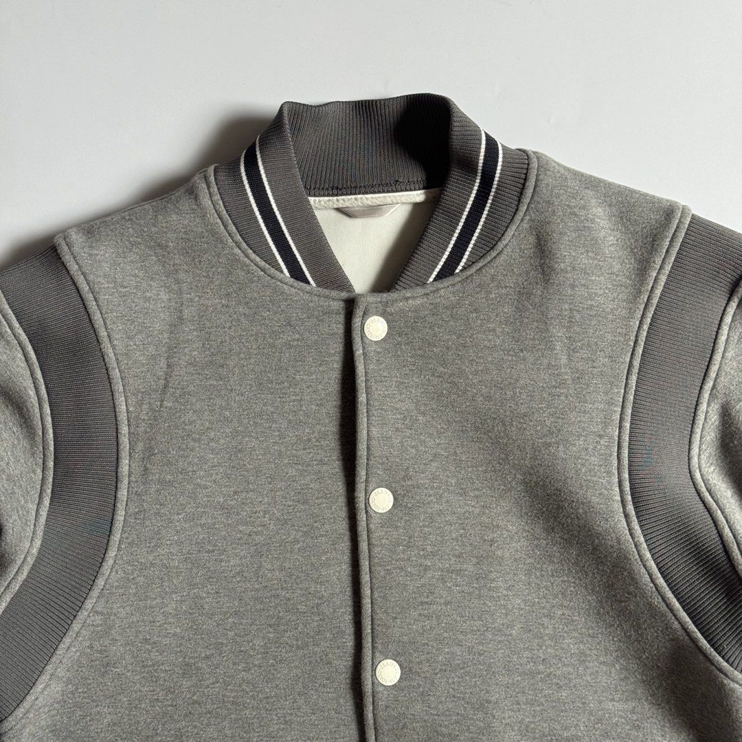 Beams Japan Varsity Jacket (Category: Coats, Jackets and Outerwear) located in Calamba. Submitted by secondsite.ph (Listing ID 1470616757, Image 2). Description: Beams Japan Varsity Jacket Size Medium on tag 10/10 like new No flaws ₱1880.