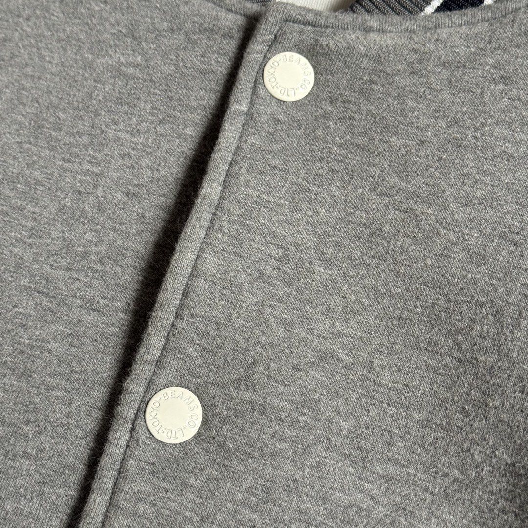 Beams Japan Varsity Jacket (Category: Coats, Jackets and Outerwear) located in Calamba. Submitted by secondsite.ph (Listing ID 1470616757, Image 3). Description: Beams Japan Varsity Jacket Size Medium on tag 10/10 like new No flaws ₱1880.