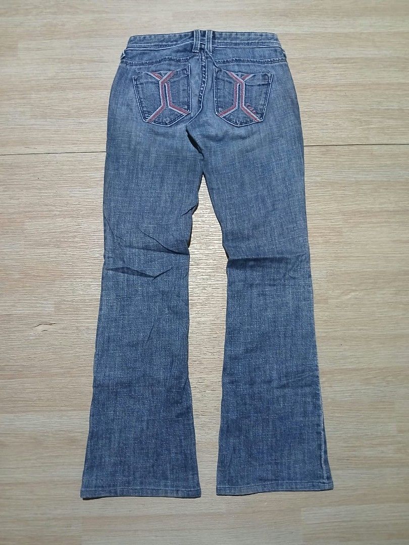 Bebe BootCut Jeans (Category: Jeans) located in Mangaldan. Submitted by used2.wearwomens (Listing ID 1470636332, Image 2). Description: Good Condition No Issue Size 25 On Tag Waist 25-27 Length 37.5 Kindly Check All Posted Pictures.