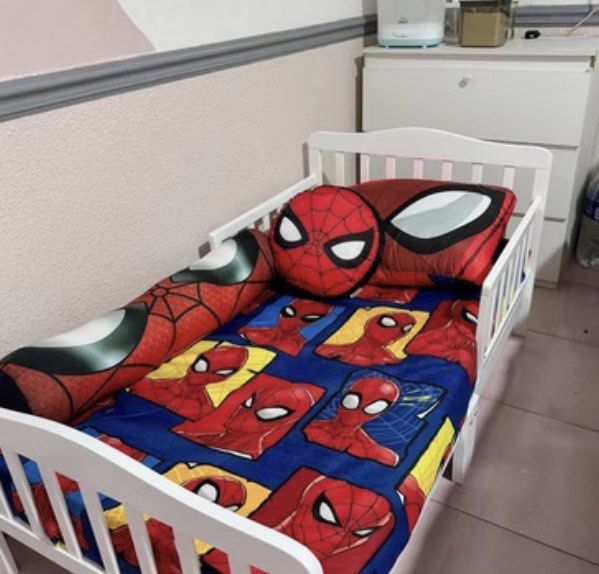 Bed frame (kids) (Category: Children's Beds) located in Quezon City. Submitted by denpaul12 (Listing ID 1470570602, Image 3). Description: Outgrown na with free uratex mattress include. Delivery via lalamove or pick up..