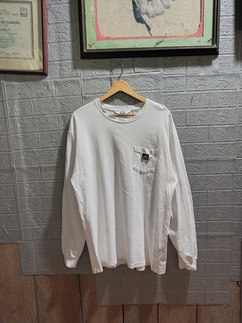 BEN DAVIS (Category: Activewear) located in Calabanga. Submitted by just-thrift (Listing ID 1470697310, Image 1). Description: BEN DAVIS ‎GOOD CONDITION ‎COLOR RATE: 9/10 ‎SIZE:XL ON TAG ‎DIMES:23/29 ‎SLEEVE:25.5.