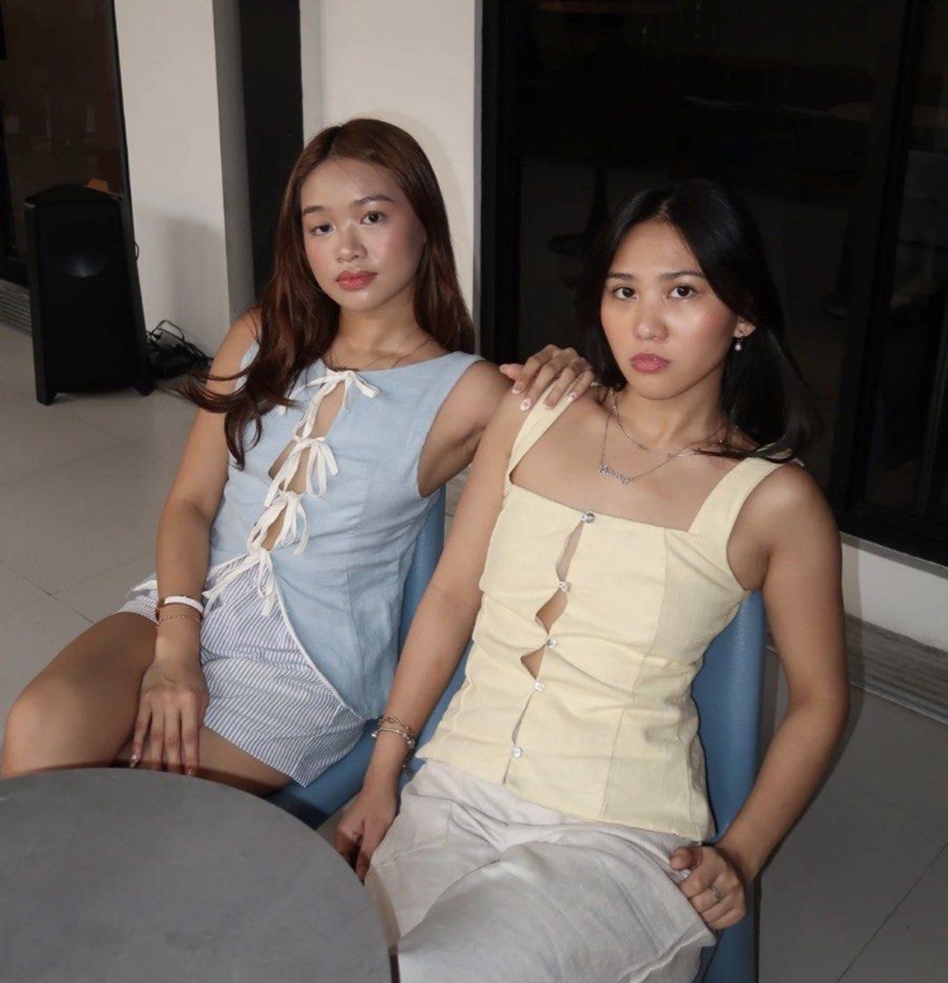 Beyond Collective Reversible Linen Blouse (Category: Sleeveless) located in Antipolo. Submitted by hm_cyst (Listing ID 1470566195, Image 3). Description: .