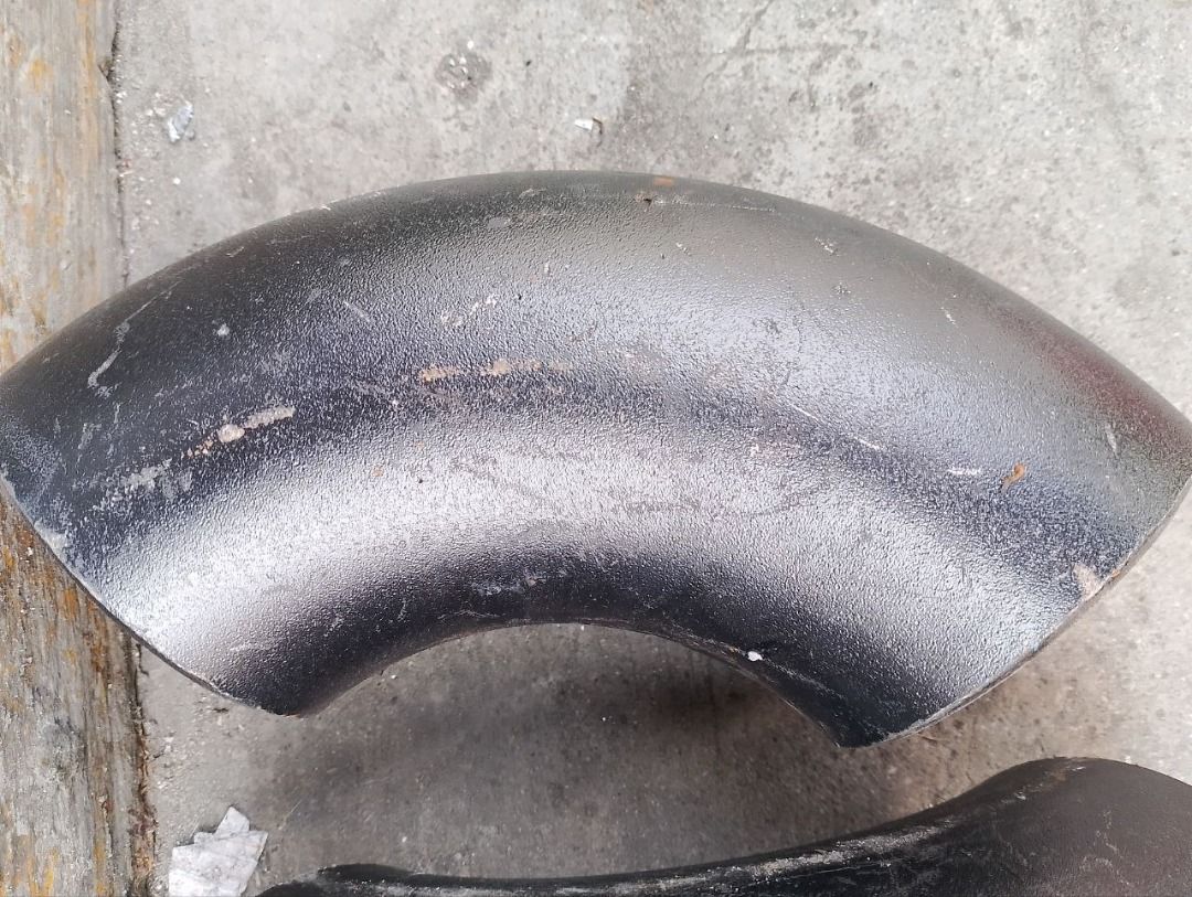 BI elbow 90° welder Size 3" sc40 (Category: Everything Else Others) located in Manila. Submitted by 09171479278_elsie. (Listing ID 1470561599, Image 1). Description: BI elbow 90° welder Size 3" sc40.