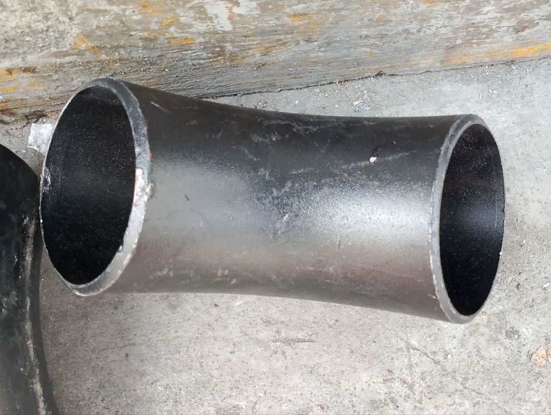 BI elbow 90° welder Size 3" sc40 (Category: Everything Else Others) located in Manila. Submitted by 09171479278_elsie. (Listing ID 1470561599, Image 3). Description: BI elbow 90° welder Size 3" sc40.