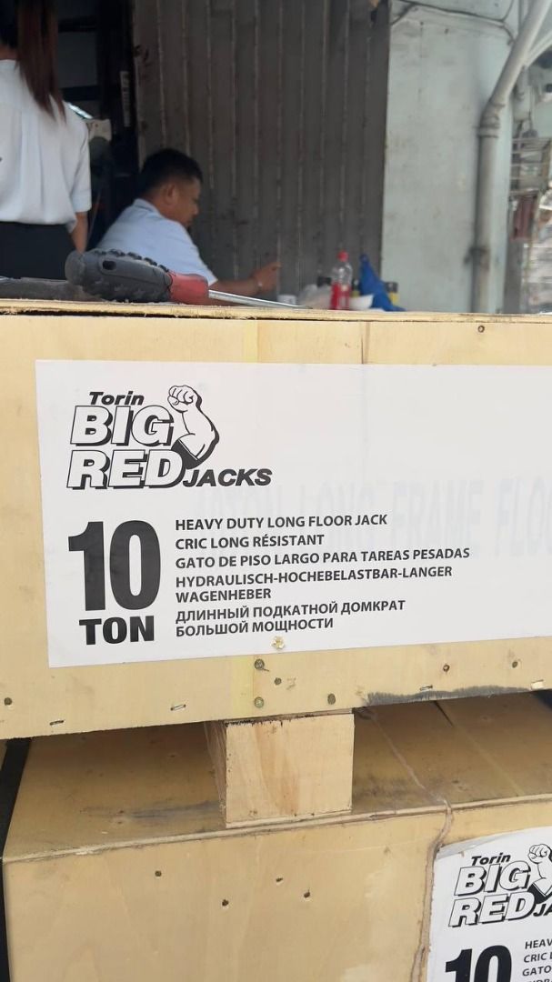 Big Red Crocodile Jack Specs: 10 tons (Category: Everything Else Others) located in Manila. Submitted by 09171479278_elsie. (Listing ID 1470564532, Image 3). Description: Big Red Crocodile Jack Specs: 10 tons.