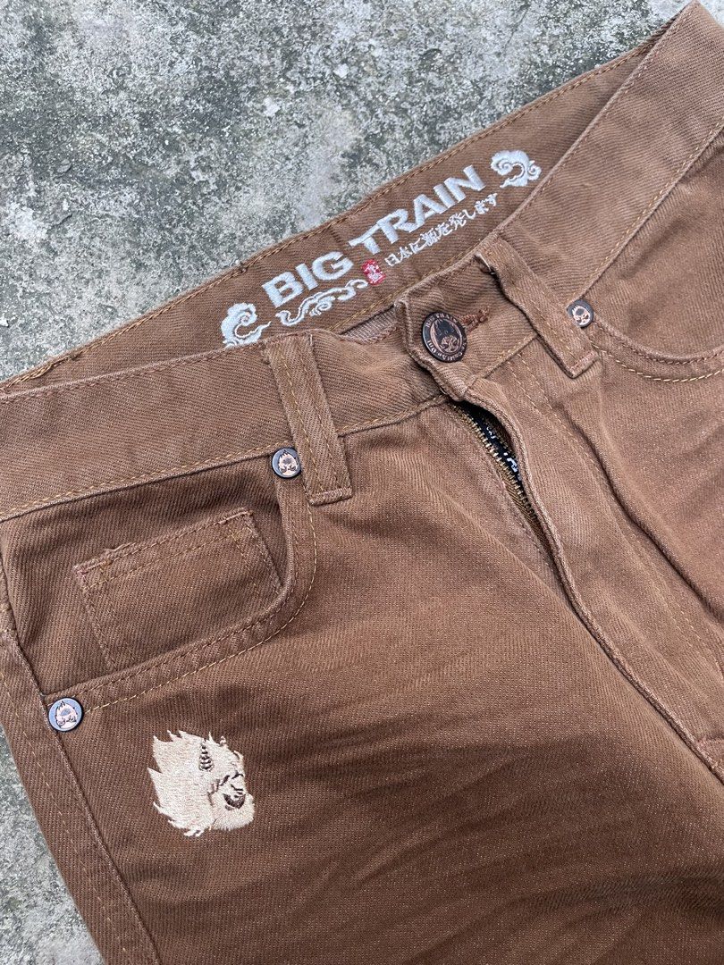 Big Train Choco Brown Japanese Pants (Category: Jeans) located in Buruanga. Submitted by kaizenfinds7 (Listing ID 1470632258, Image 3). Description: No issues Size 28 Length 38.5 +sf.