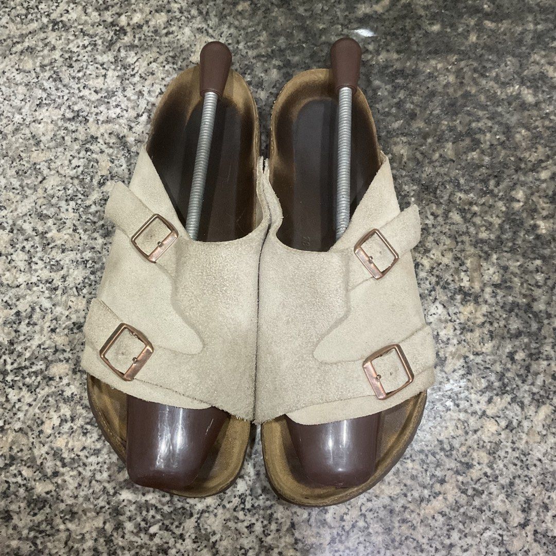 Birkenstock sandals 44 (Category: Slippers & Slides) located in Cebu City. Submitted by thrifty.tricks (Listing ID 1470582855, Image 2). Description: Good condition Size 44 Issue: secondhand.