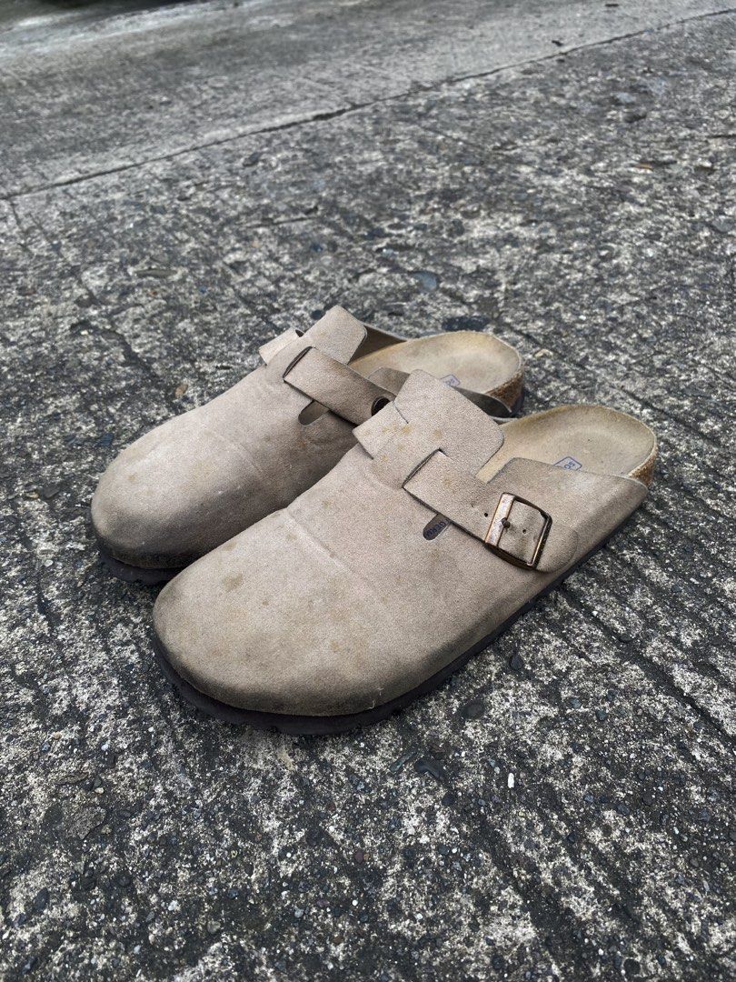 Birkenstock Soft Footbed (Category: Sneakers & Footwear) located in Caloocan City. Submitted by okimmamaat31639 (Listing ID 1470596649, Image 2). Description: Birkenstock Soft Footbed - Taupe Size: 40 Issue: Need Wash / Heel Drags Good Condition 980+Sf Location: North Caloocan J&T Regular.