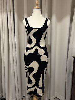 (Category: ) located in . Submitted by shopmycloset.ray (Listing ID 1470704012, Image 1). Description: .