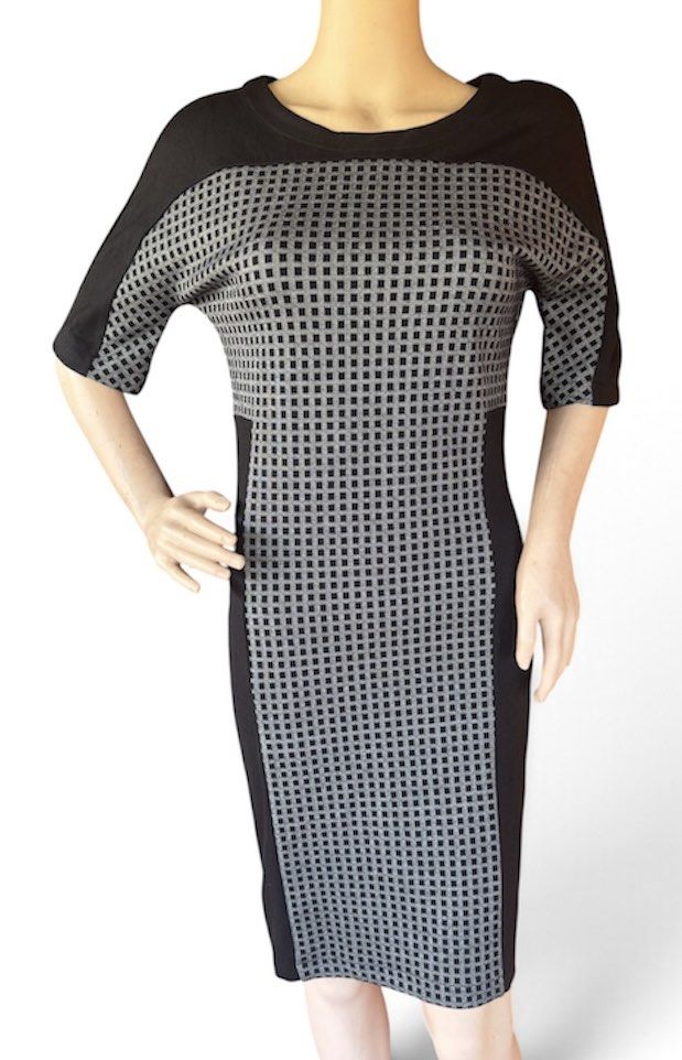 Black and Grey Patterned Jersey Dress Size S (Category: Dresses) located in Lingayen. Submitted by lux_thrift (Listing ID 1470557931, Image 1). Description: location pangasinan color may vary due to lighting missing main tag.