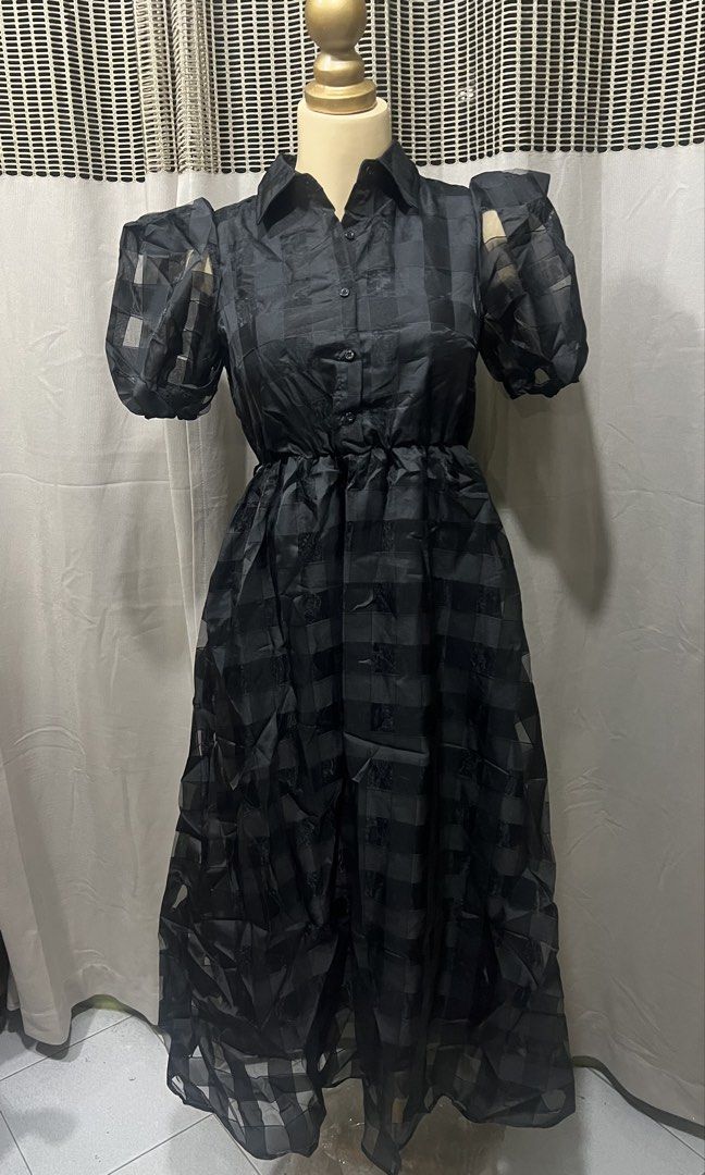Black dress (Category: Dresses) located in Antipolo. Submitted by wearyourbrand.ph (Listing ID 1470686554, Image 2). Description: Brandnew 14 years old on tag Brandnew .