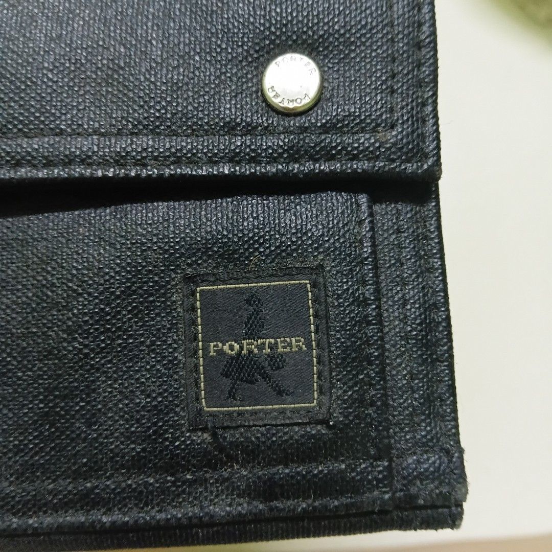 BLACK PÖRTER WALLET (Category: Belt bags, Clutches and Pouches) located in Manila. Submitted by daphnefinds1 (Listing ID 1470725872, Image 2). Description: no flaws uses twice only! no cod.
