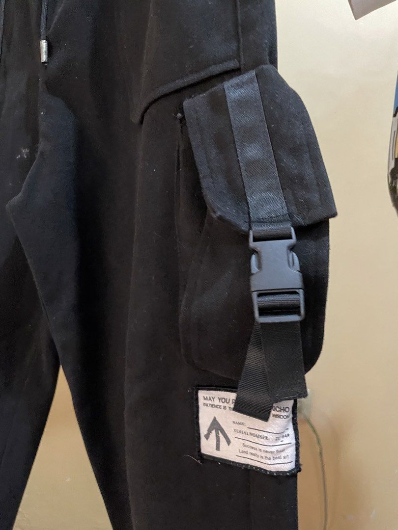 Black Utility Jogger Pants (Category: Joggers) located in Bacoor. Submitted by s4dee (Listing ID 1470623475, Image 2). Description: size: small - medium - utility pocket .