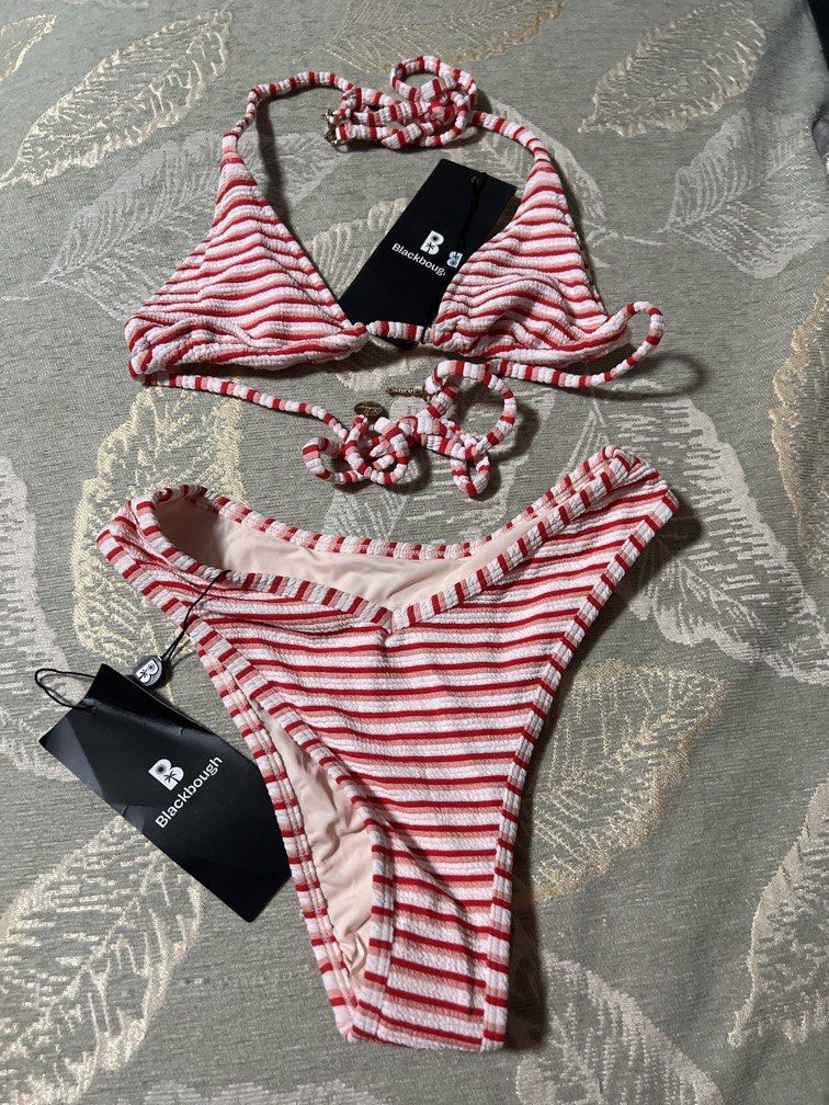Blackbough bikini set/Red Flush Jacquard-XS (Category: Bikinis & Swimsuits) located in Iloilo. Submitted by tttkhk (Listing ID 1470710107, Image 1). Description: .