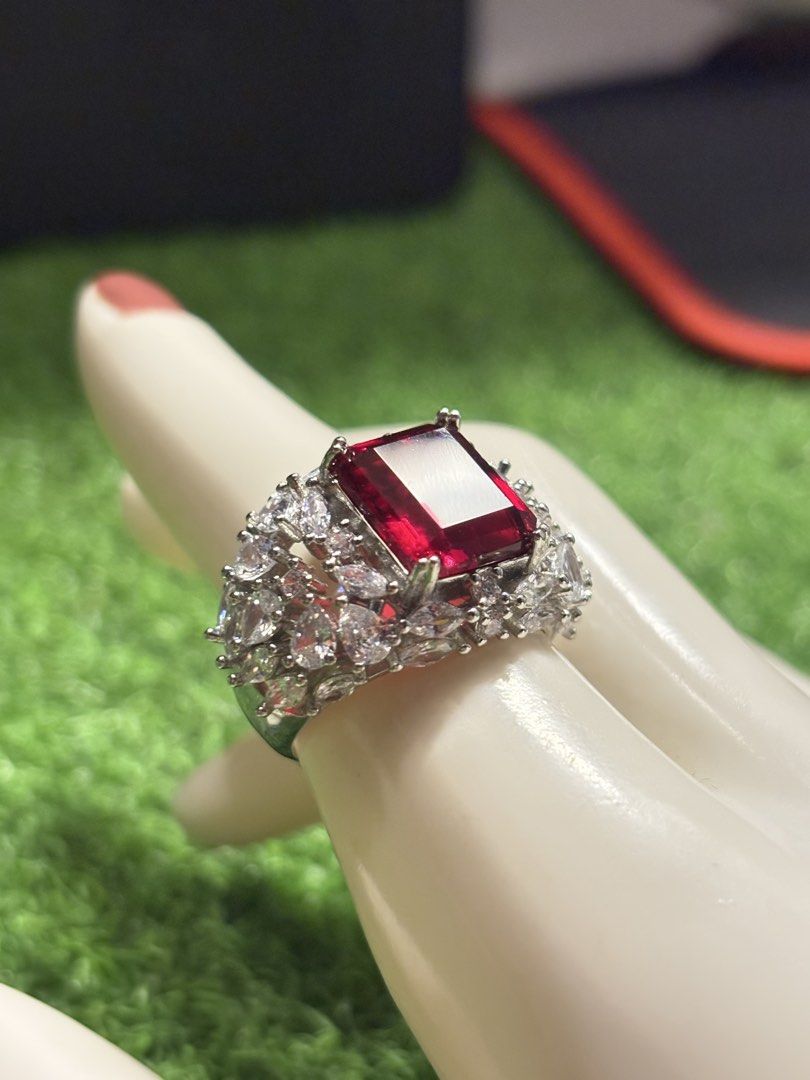 ❤️bloody garnet power ring gemstone (Category: Rings) located in Davao. Submitted by ememlou17 (Listing ID 1470573521, Image 2). Description: ❤️bloody garnet power Ring gemstone. Ring size 7.5 adjustable Markings au750 Rodium/ Platinum over copper based metal Tarnish resistant with extra care Message me directly📩.