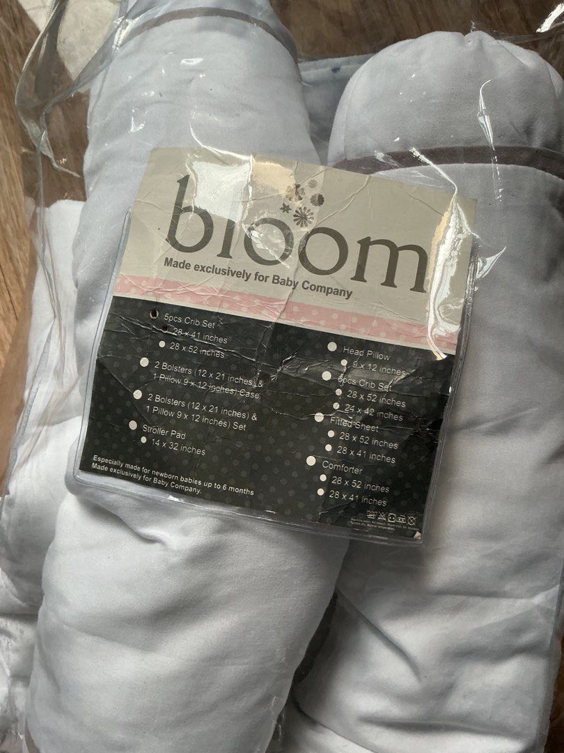Bloom Baby Crib Bedding Set with FREE EXTRA BEDDING (Category: Cots & Cribs) located in Rizal. Submitted by hanyle (Listing ID 1470676053, Image 2). Description: complete set includes: 1 pillow 2 bolsters 1 bedding plus free extra bedding.