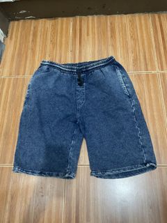 (Category: ) located in . Submitted by nancygoreng (Listing ID 1470625680, Image 1). Description: .
