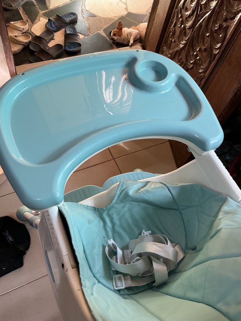 blue baby high chair (Category: Baby High Chairs) located in Rizal. Submitted by hanyle (Listing ID 1470675582, Image 2). Description: slightly hard to press sa left side ata may chips sa leather seat cover complete accessories .