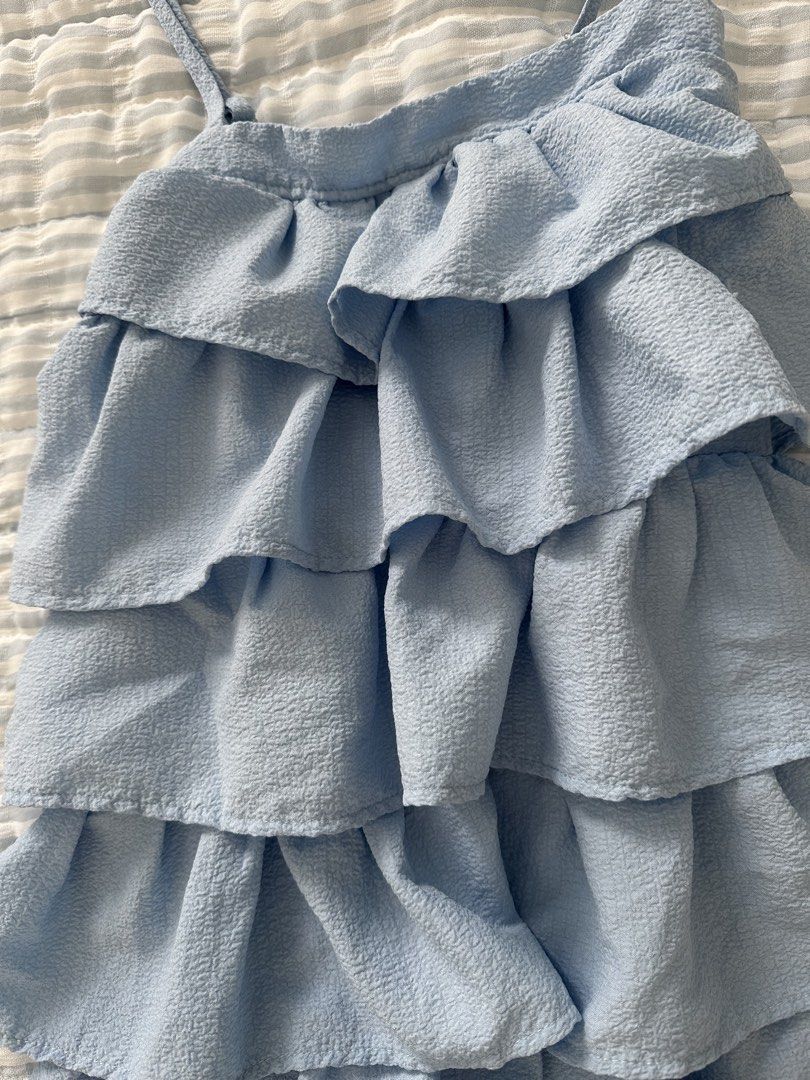 Blue dress (Category: Dresses) located in Quezon City. Submitted by byzeya (Listing ID 1470606548, Image 2). Description: Item: blue dress Size: S ✨ Gently used and well cared for. ✨ Please manage expectations as this is a pre-loved item. 📌 Please note: • Actual color may vary slightly due to lighting. • Please check measurements before purchasing. • No return/refund once sold. 📩 DM to claim. First to pay gets the item.