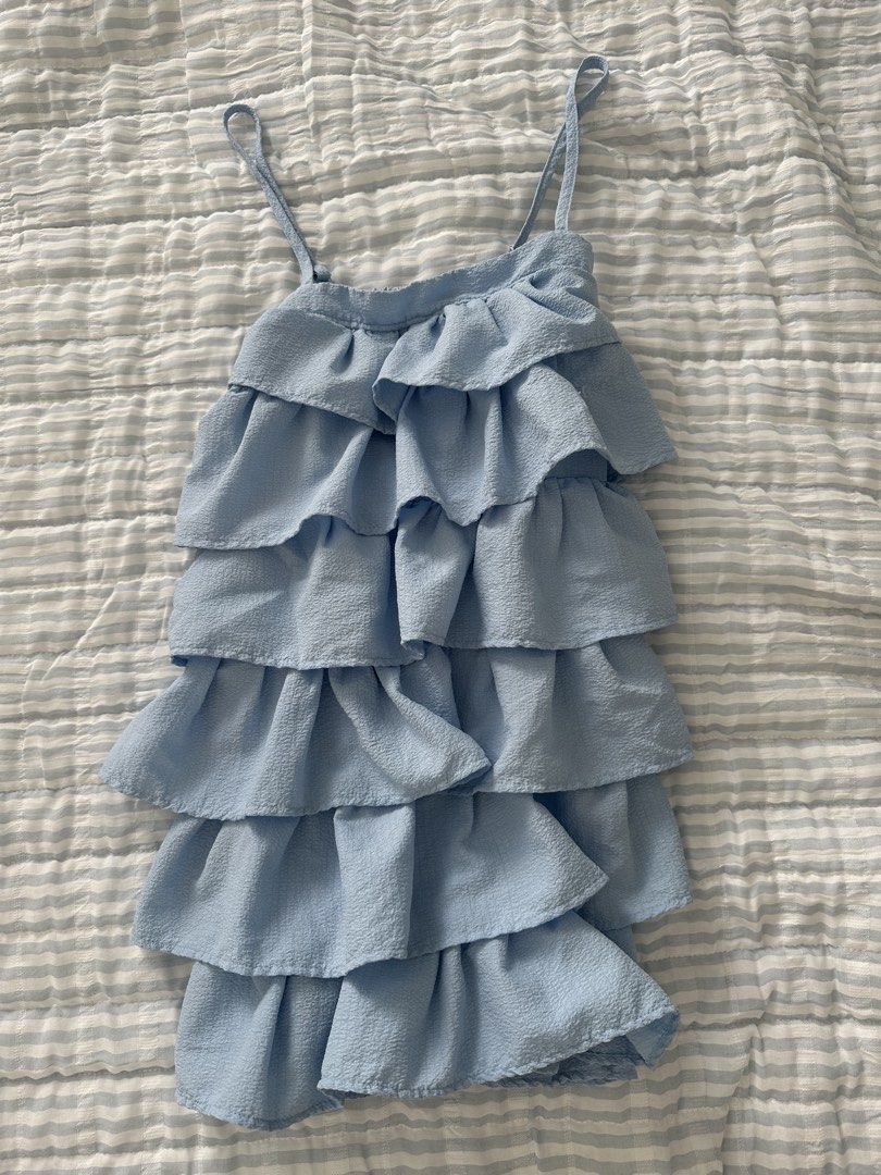 Blue dress (Category: Dresses) located in Quezon City. Submitted by byzeya (Listing ID 1470606548, Image 1). Description: Item: blue dress Size: S ✨ Gently used and well cared for. ✨ Please manage expectations as this is a pre-loved item. 📌 Please note: • Actual color may vary slightly due to lighting. • Please check measurements before purchasing. • No return/refund once sold. 📩 DM to claim. First to pay gets the item.