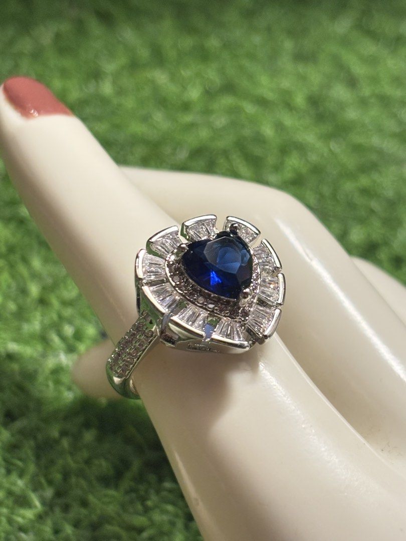💙blue sapphire power ring gemstone (Category: Rings) located in Davao. Submitted by ememlou17 (Listing ID 1470574650, Image 2). Description: 💙blue sapphire Ring gemstone. Ring size 7 not adjustable Markings au750 2.00ct Rodium/ Platinum over copper based metal Tarnish resistant with extra care Message me directly📩.