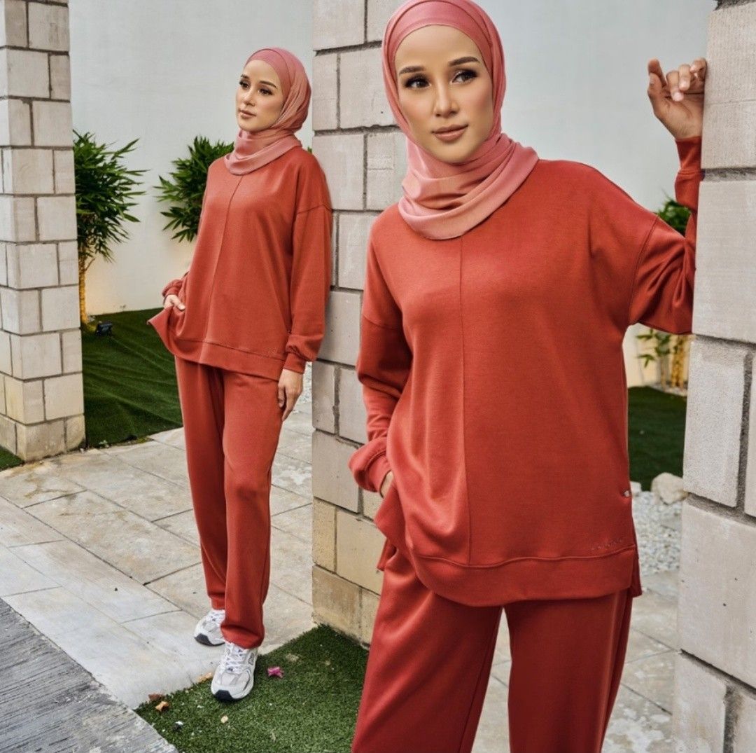 Progressive Brick Borealis Travel Suit - Brick Orange, Women's Fashion, Dresses & Sets ...