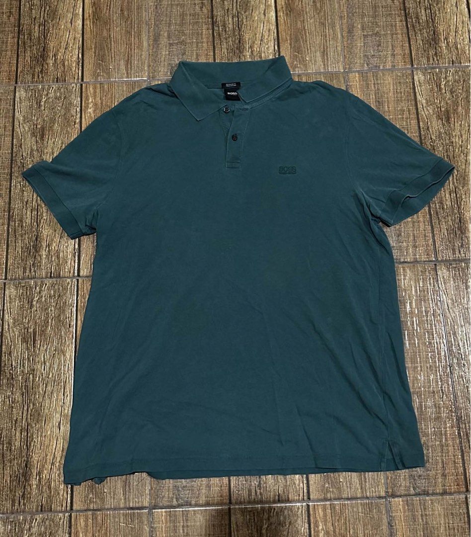 BOSS POLO SHIRT (Category: Tshirts & Polo Shirts ) located in Manila. Submitted by urban.vintage (Listing ID 1470602990, Image 1). Description: ISSUE: FADED LINE COLLAR , UNDERARM STAIN (NEED WASH) MOP :GCASH (NO COD) SHIP VIA: LALAMOVE & J&T LOCATION: PASIG CITY LENGTH: 29 WIDTH :25.