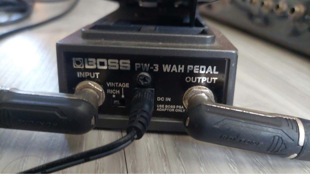 BOSS WAH PW-3 Guitar Pedal (Category: Musical Instruments) located in Baybay. Submitted by gw_en792 (Listing ID 1469965068, Image 2). Description: -Well-maintained - Slightly negotiable - Location: Talisay City, Cebu.