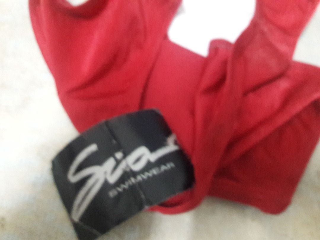 Bottoms Swim US BNEWTAG (Category: Bikinis & Swimsuits) located in Los Banos. Submitted by mania-62906 (Listing ID 1470575614, Image 3). Description: BNEWTAG. US Medium. Red.
