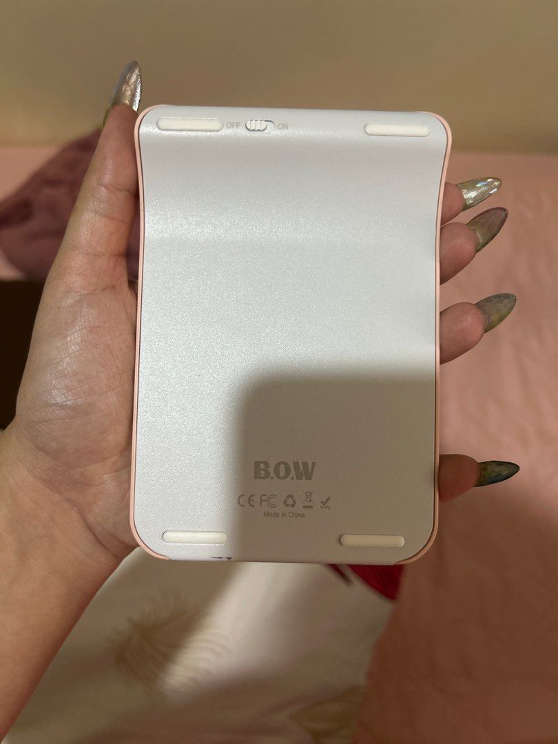 BOW Pink Wireless Bluetooth Numeric Keypad Number Pad (Category: Computer Keyboard) located in Mataasnakahoy. Submitted by monoky (Listing ID 1470485106, Image 2). Description: BOW Numpad – Pink 🎀 ₱300 - Last Price * Cute pink color * Compact and space-saving * Perfect for pink desk setups Condition: Pre-loved 📌 Please manage your expectations as this is a second-hand item. Feel free to message for more details or photos before purchasing! BUYE