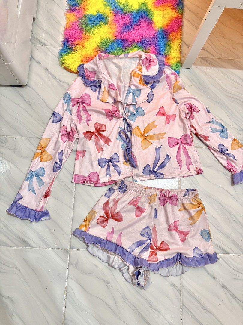 Bow Print Longsleeves Pajama Short Terno (Category: Undergarments & Loungewear) located in Bulacan. Submitted by archivesbyjanine (Listing ID 1470677803, Image 1). Description: .